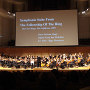 Howard Shore dirigiert das 21st Century Symphony Orchestra